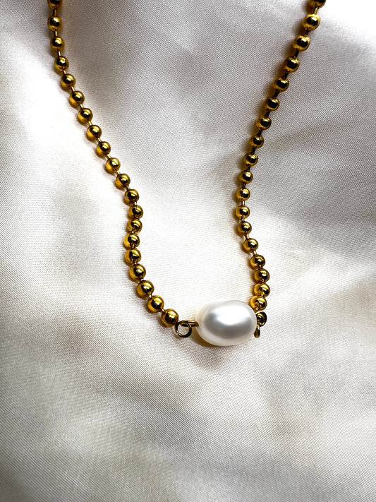 Pearl Choker